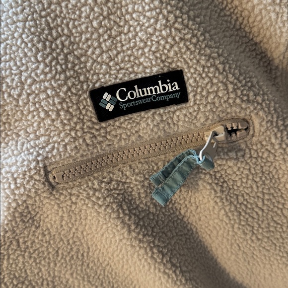 Women's Columbia Helvetia II Cropped 1/4 Snap Fleece Pullover - Picture 3 of 6